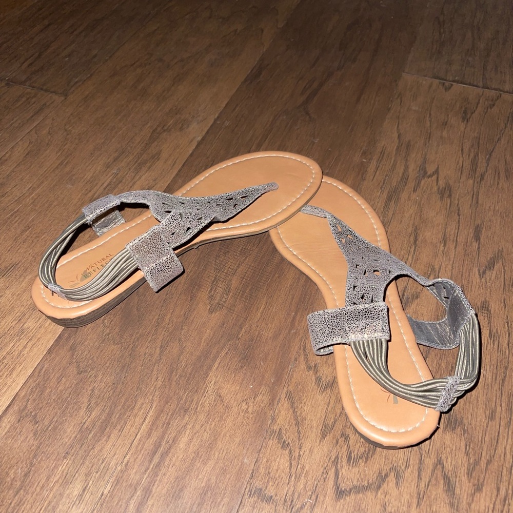 Natural Reflections Womens Sandals Size 9